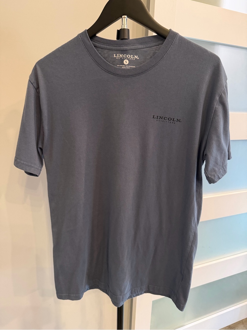 Lincoln Outfitters Men's Crew T-Shirt in Slate Blue
